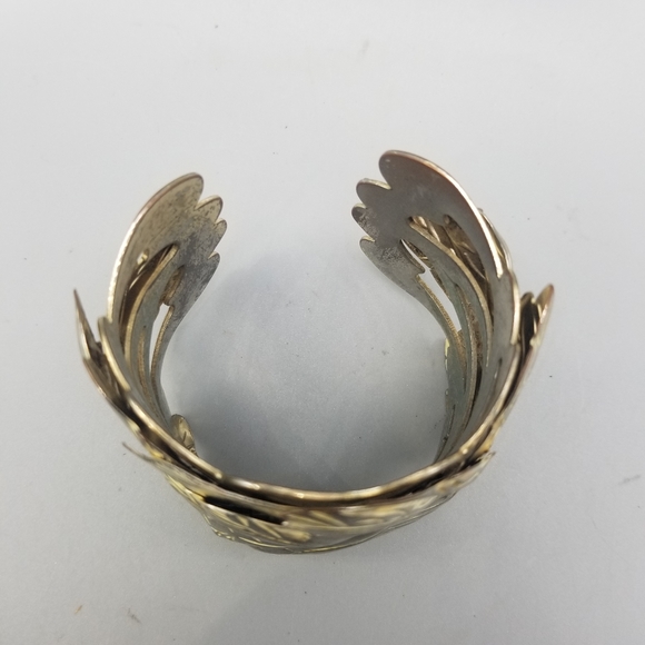 Metal Cuff Layered Oak Leaves - Picture 8 of 9